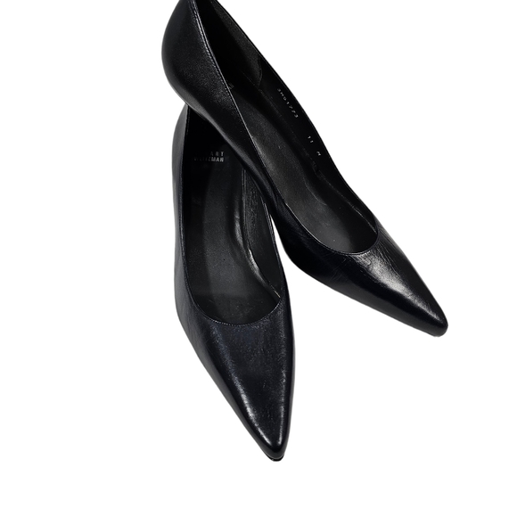 Stuart Weitzman Shoes - Stuart Weitzman Black Kitten Pump Size 11 M